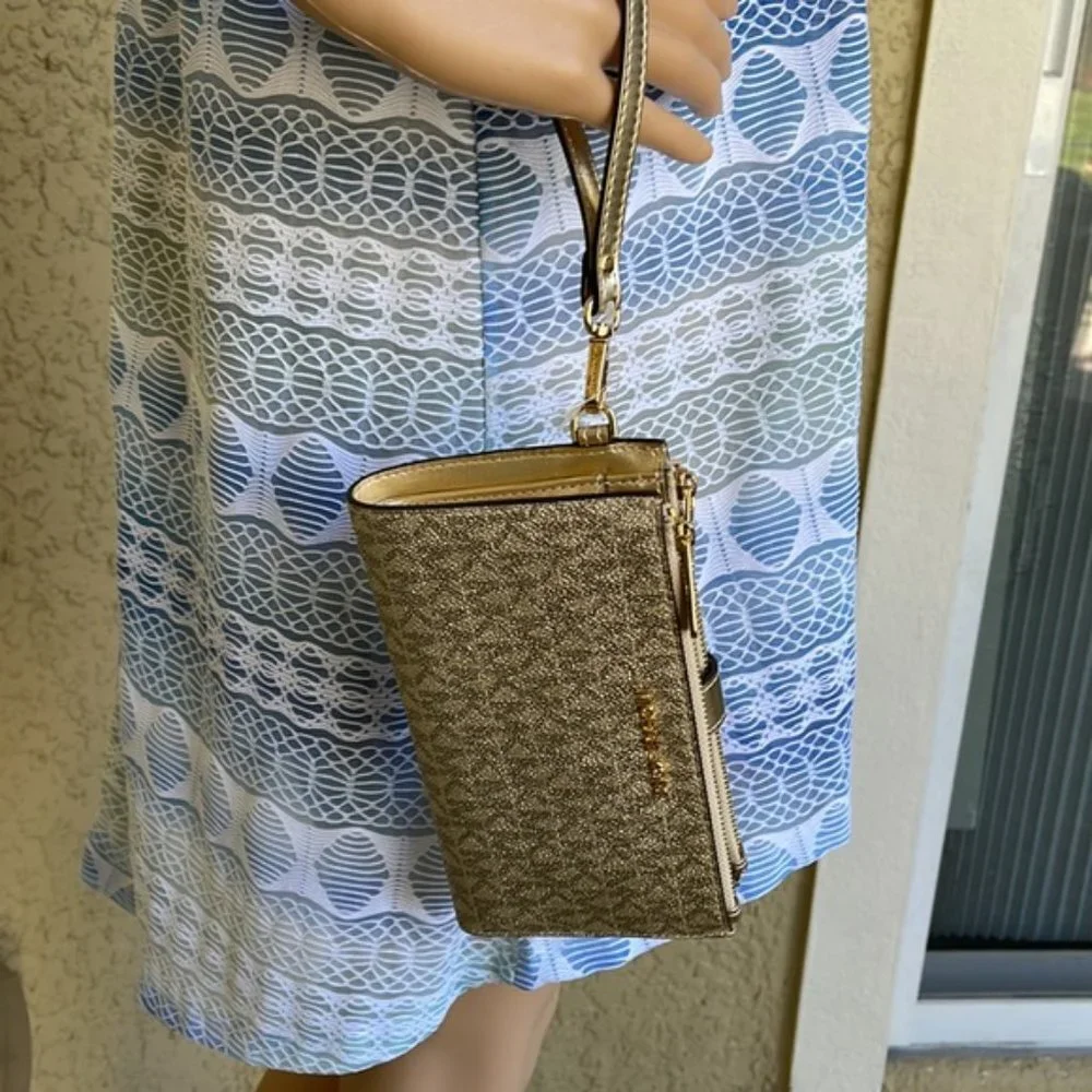 Michael Kors Jet Set Travel Large Double Zip Wristlet Wallet Pale Gold
